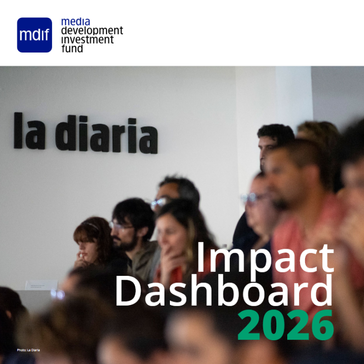 Cover page of the Impact Dashboard 2026 - Contains a photo of a bunch of people sitting in the La Diaria newsroom looking towards one direction.